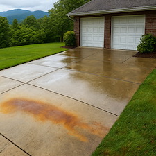 How We Remove Driveway Rust and Algae Without Etching Concrete